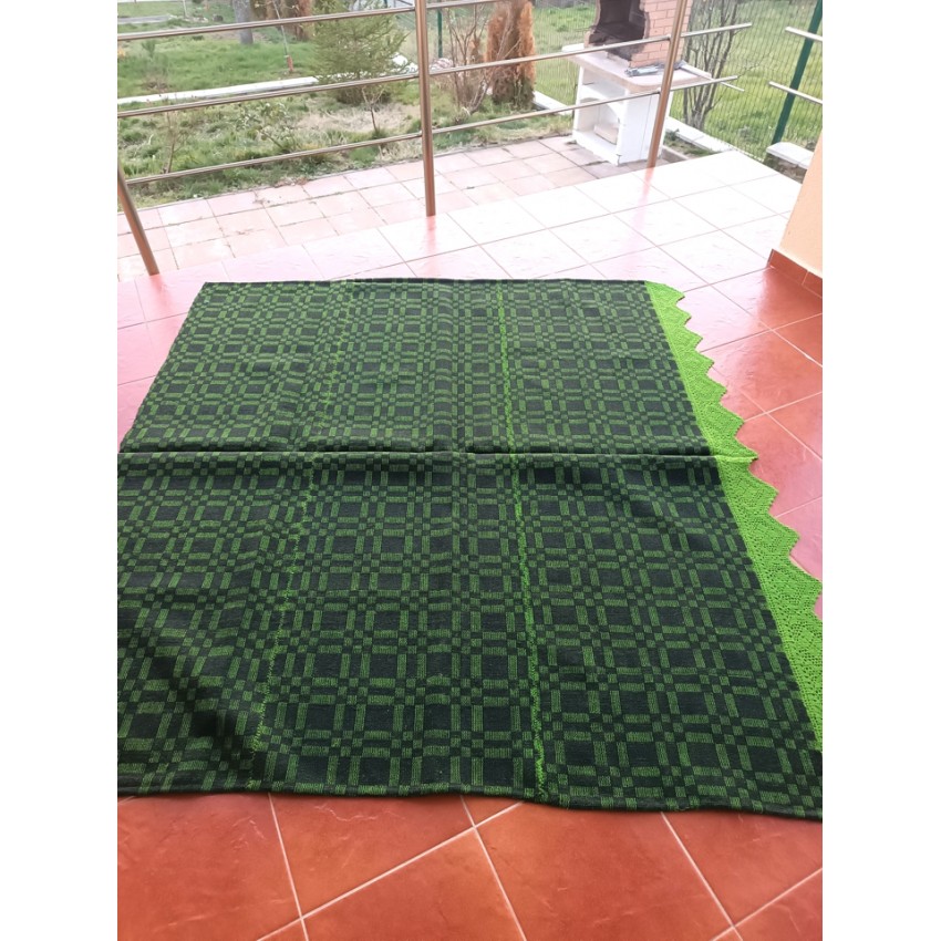 Unique Handmade Woolen Bedspread Unique Handmade Woolen Bedspread