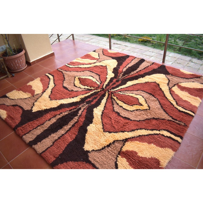 Unique Handmade Woolen Gouber