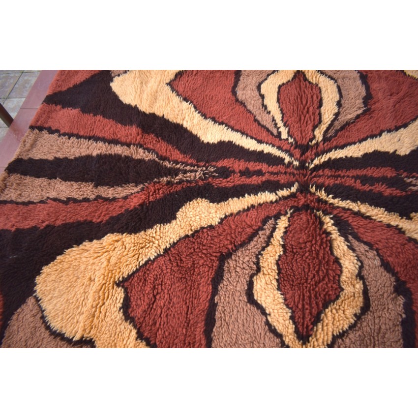 Unique Handmade Woolen Gouber